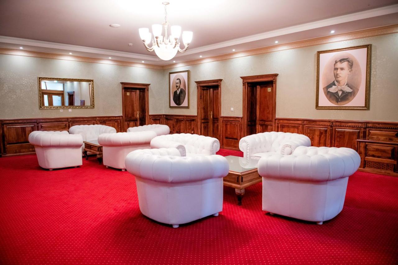 Hotel Kurija Jankovic Lukac Экстерьер фото