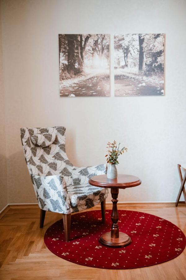 Hotel Kurija Jankovic Lukac Экстерьер фото