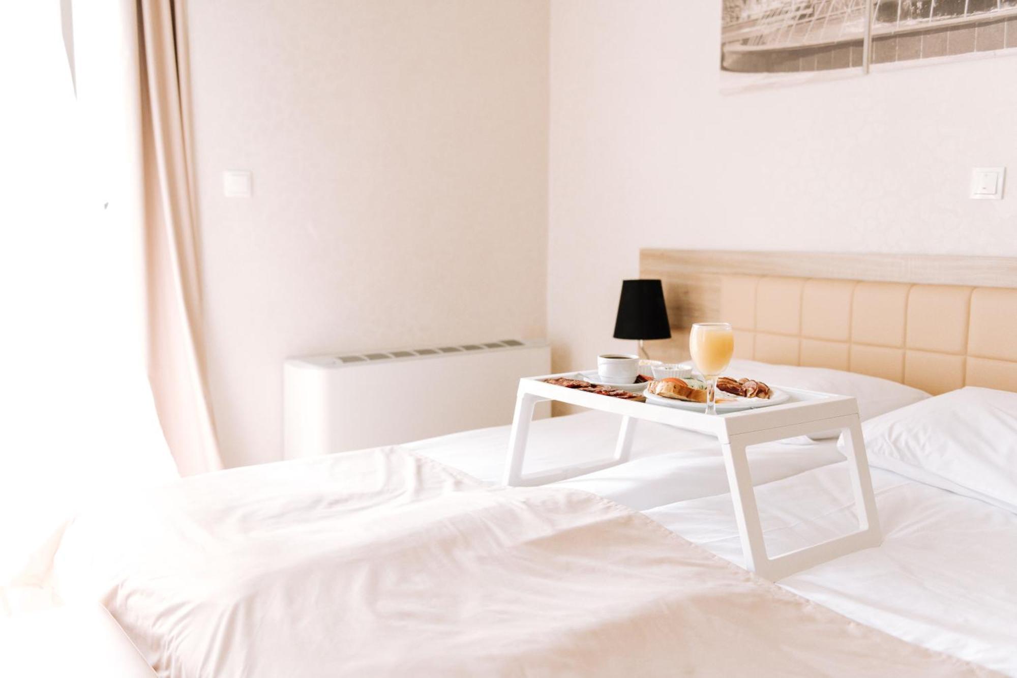 Hotel Kurija Jankovic Lukac Экстерьер фото