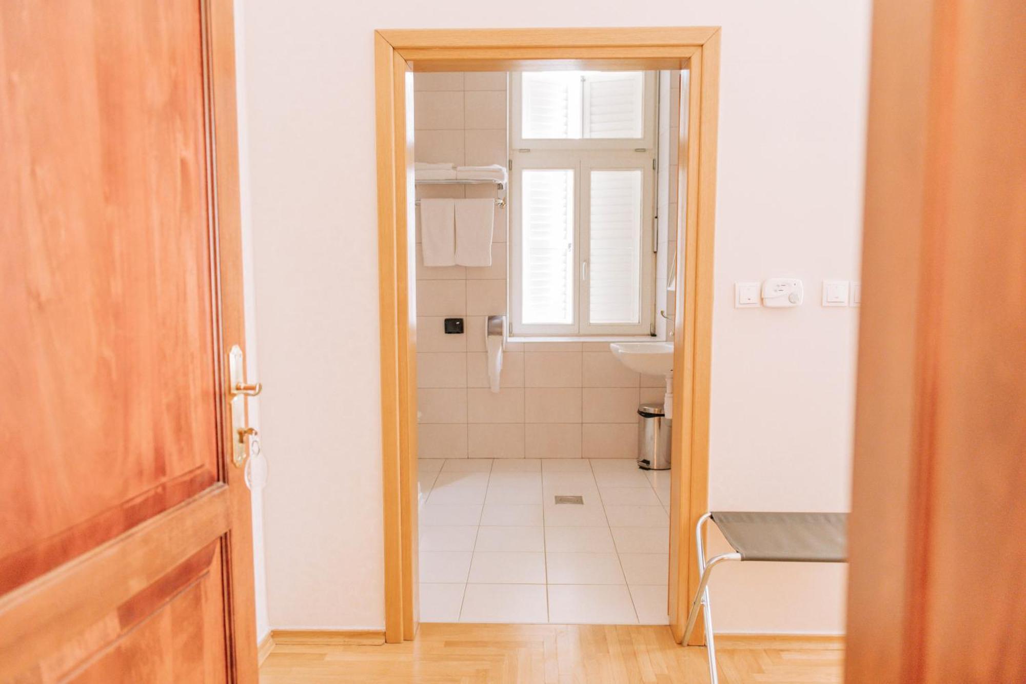 Hotel Kurija Jankovic Lukac Экстерьер фото