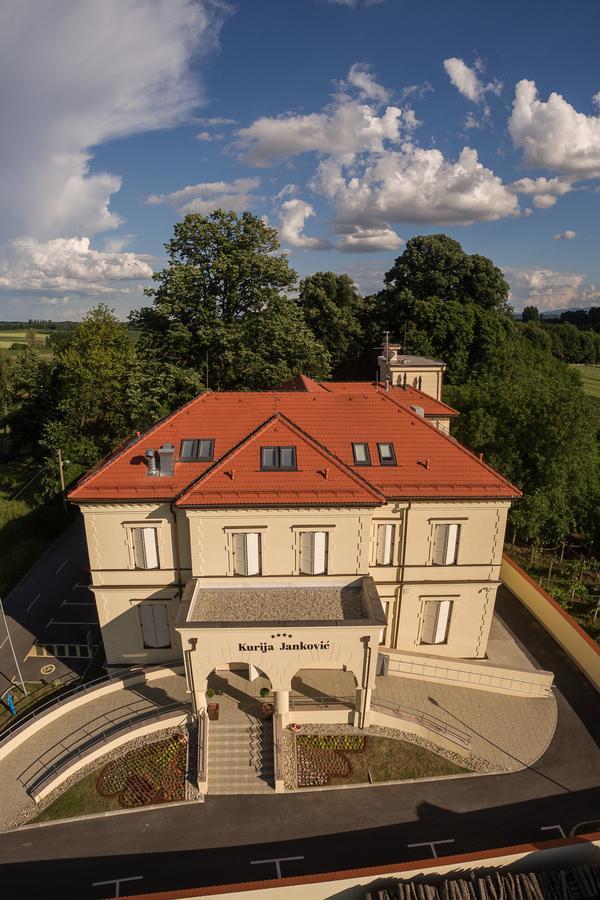 Hotel Kurija Jankovic Lukac Экстерьер фото