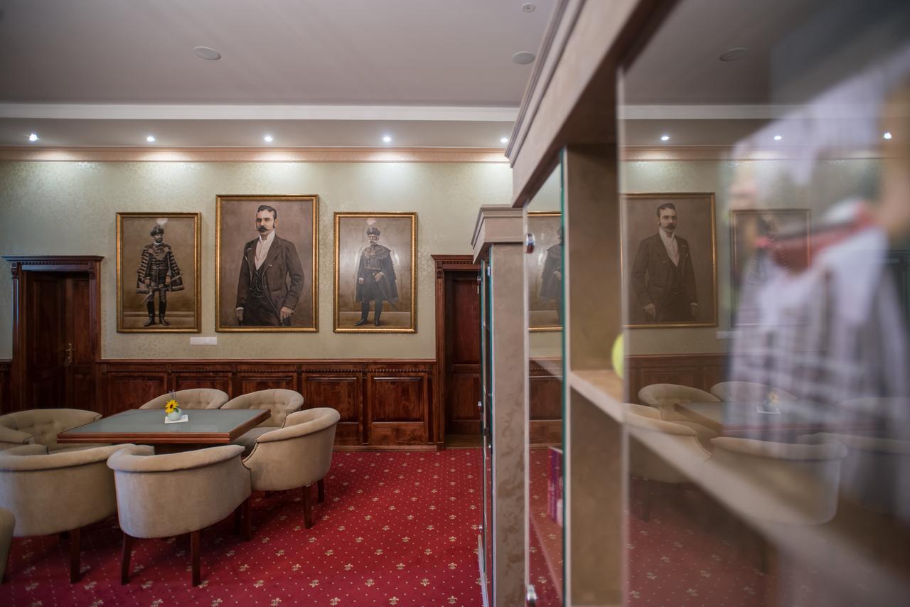 Hotel Kurija Jankovic Lukac Экстерьер фото
