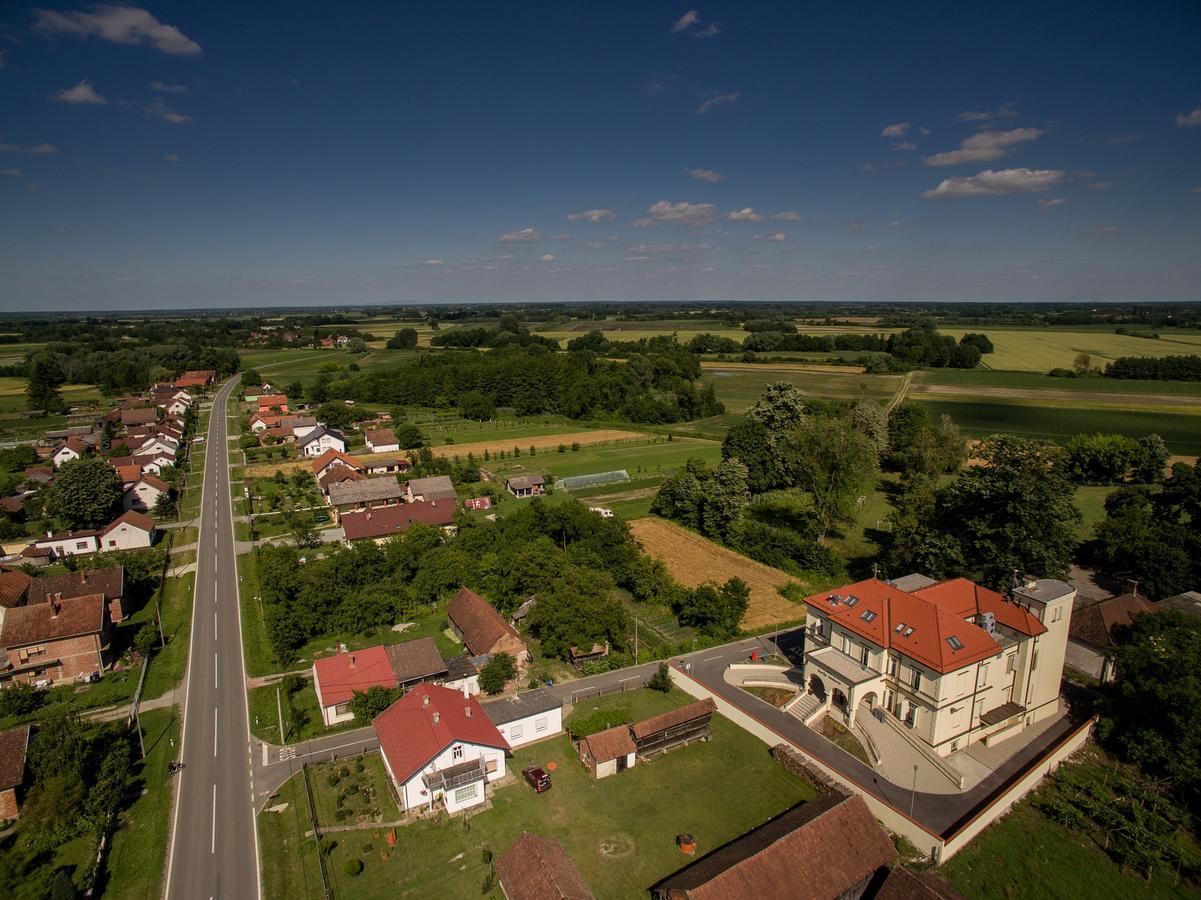 Hotel Kurija Jankovic Lukac Экстерьер фото